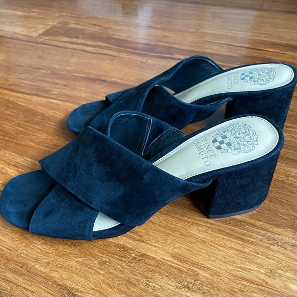 Vince Camuto > Suede heeled sandals - Picture 2 of 5